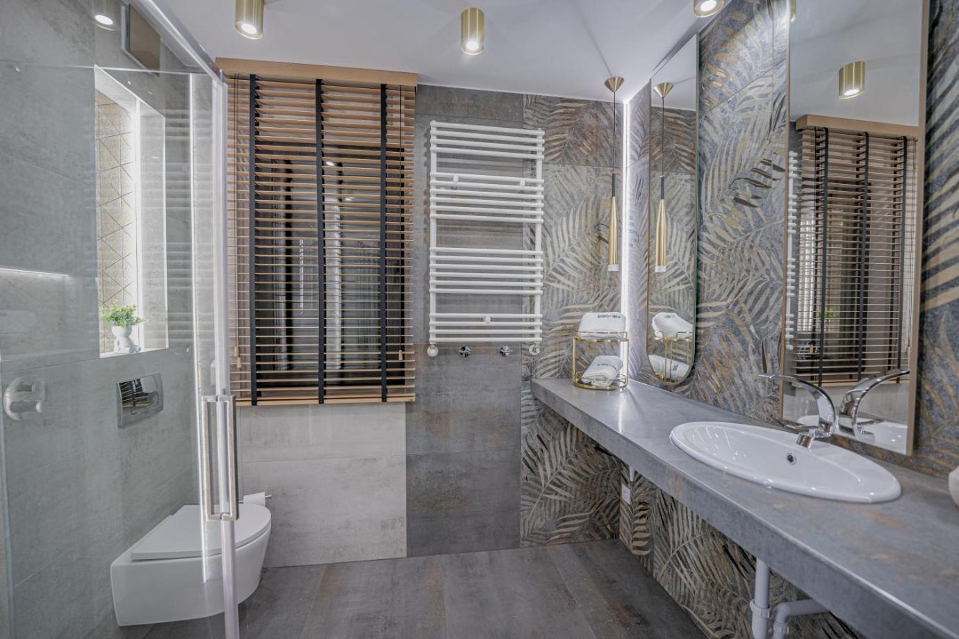 Apartament W Cieplicach Platinium เยเลเนียกูรา ภายนอก รูปภาพ