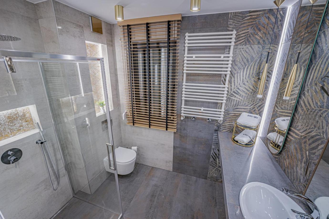 Apartament W Cieplicach Platinium เยเลเนียกูรา ภายนอก รูปภาพ